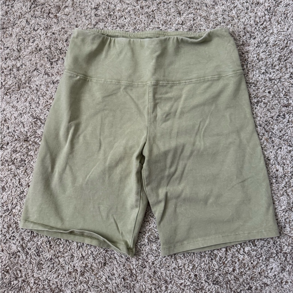 Billabong biker shorts